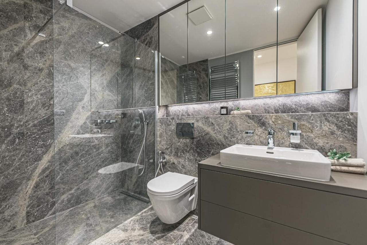 Prague Days - Stylish Apartments With Terrace - Parking - Quiet Area Luaran gambar